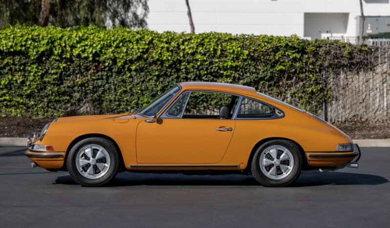 								1967 Porsche 911S Coupe full									
