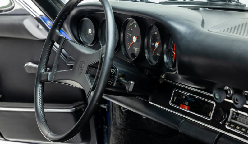 								1970 Porsche 911S Targa 5-Speed full									