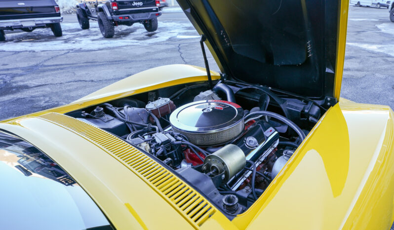 								1969 Chevrolet Corvette Convertible 4-Speed full									