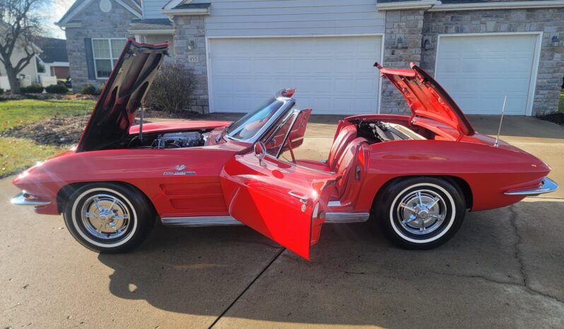 								1963 Chevrolet Corvette Convertible Fuelie 4-Speed full									