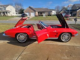 										1963 Chevrolet Corvette Convertible Fuelie 4-Speed full									