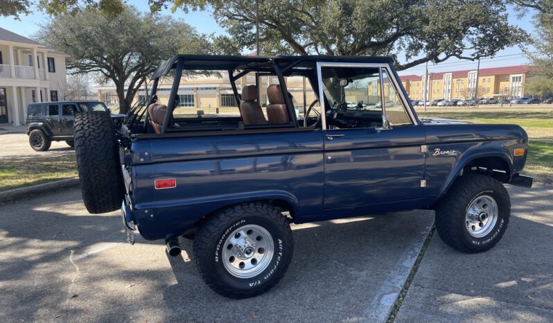 								1976 Ford Bronco 302 full									