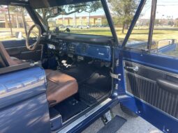 										1976 Ford Bronco 302 full									