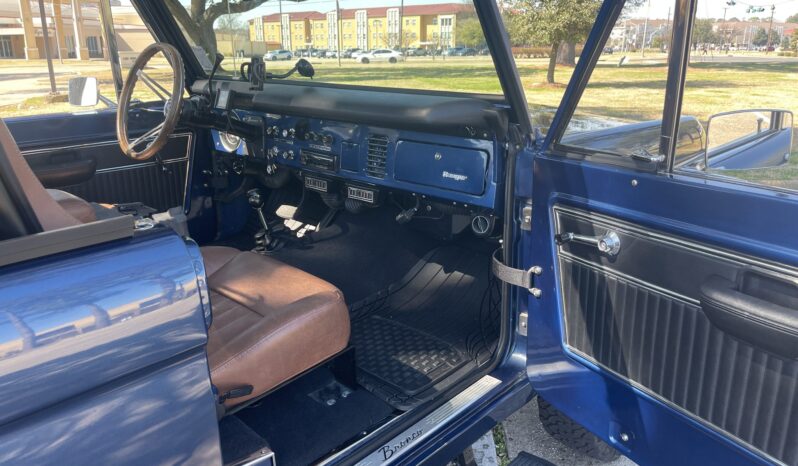 								1976 Ford Bronco 302 full									