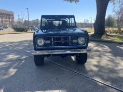										1976 Ford Bronco 302 full									