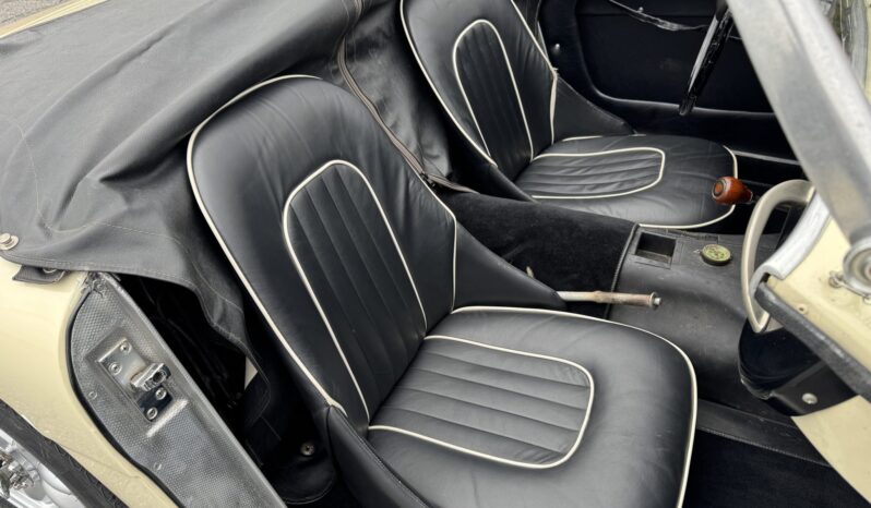 								1955 Austin-Healey 100 Roadster full									