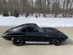 1966 Chevrolet Corvette Coupe full