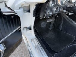 1963 Chevrolet Corvette Split-Window Coupe 327 300 full