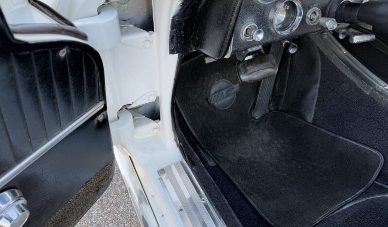 								1963 Chevrolet Corvette Split-Window Coupe 327 300 full									