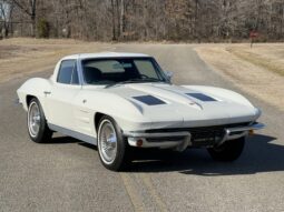 1963 Chevrolet Corvette Split-Window Coupe 327 300 full