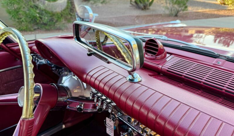 								1961 Chrysler New Yorker 2-Door Hardtop full									