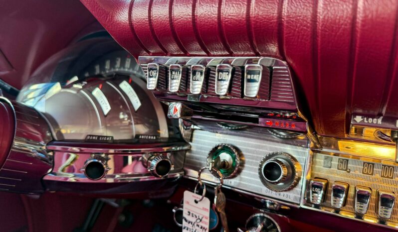 								1961 Chrysler New Yorker 2-Door Hardtop full									