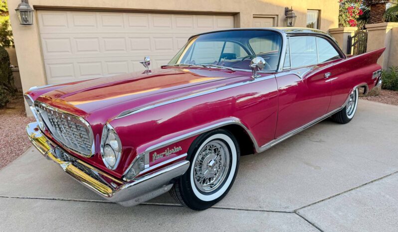 								1961 Chrysler New Yorker 2-Door Hardtop full									