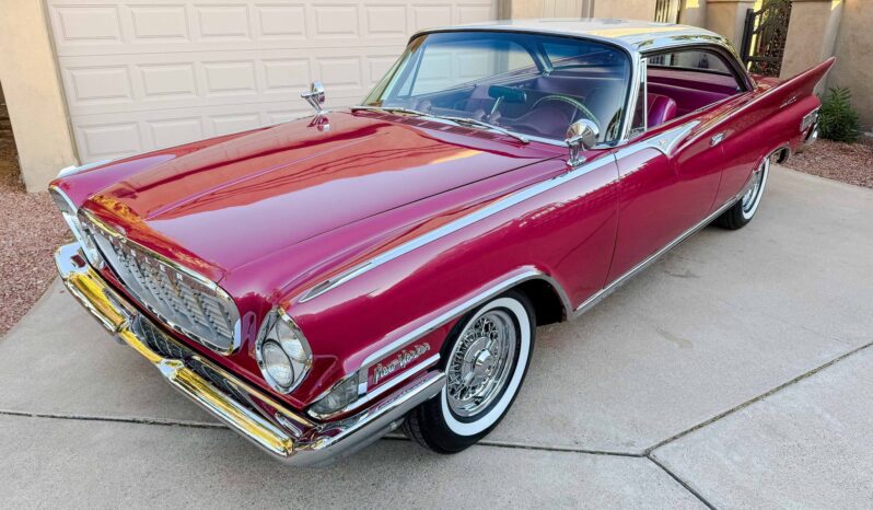 								1961 Chrysler New Yorker 2-Door Hardtop full									