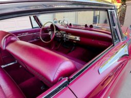 1961 Chrysler New Yorker 2-Door Hardtop full