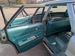 										1966 Chevrolet Impala Station Wagon 396 full									