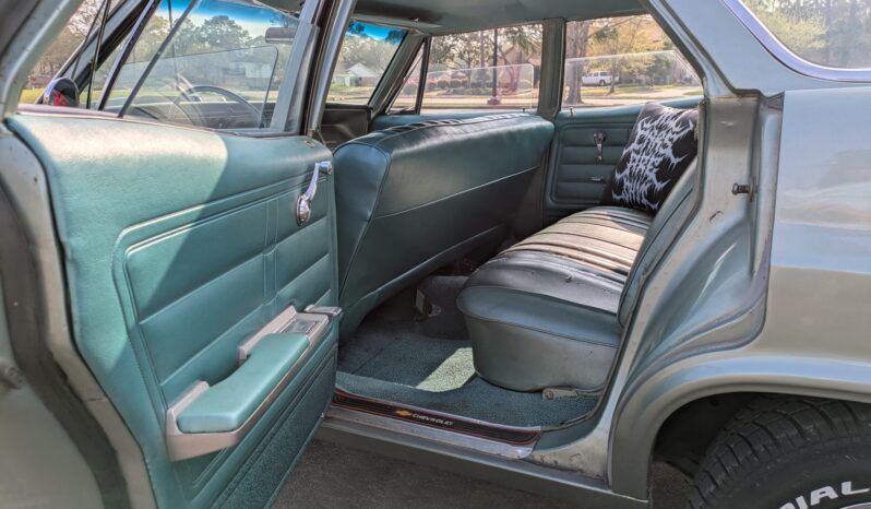 								1966 Chevrolet Impala Station Wagon 396 full									