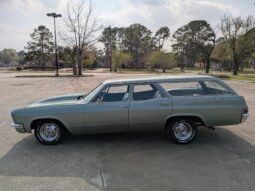 										1966 Chevrolet Impala Station Wagon 396 full									