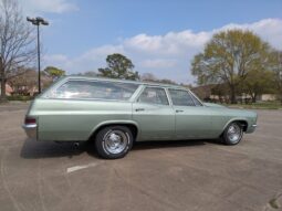 										1966 Chevrolet Impala Station Wagon 396 full									