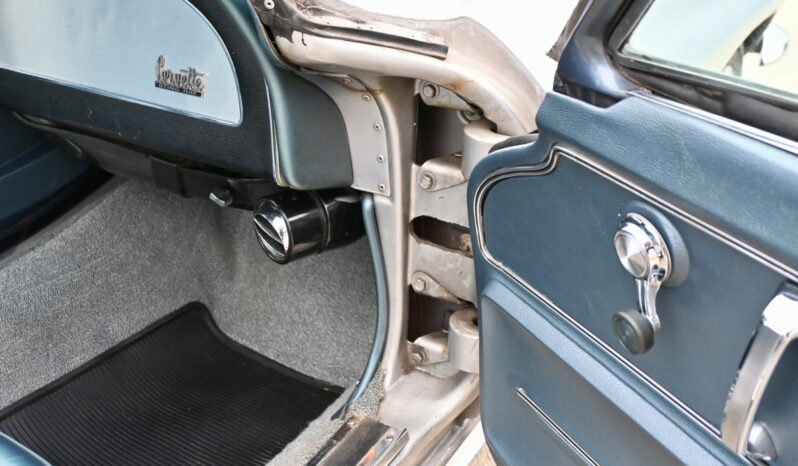 								1967 Chevrolet Corvette Coupe 5-Speed full									