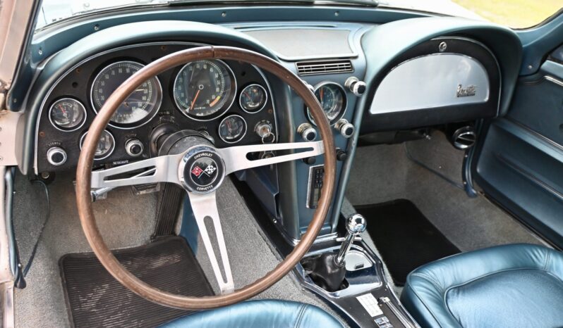 								1967 Chevrolet Corvette Coupe 5-Speed full									