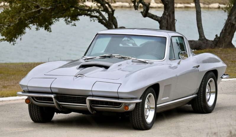 								1967 Chevrolet Corvette Coupe 5-Speed full									