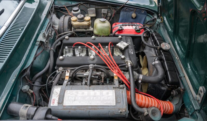 								1974 Alfa Romeo GTV 2000 full									