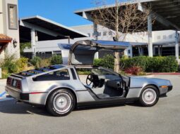 										1981 DeLorean DMC-12 5-Speed full									
