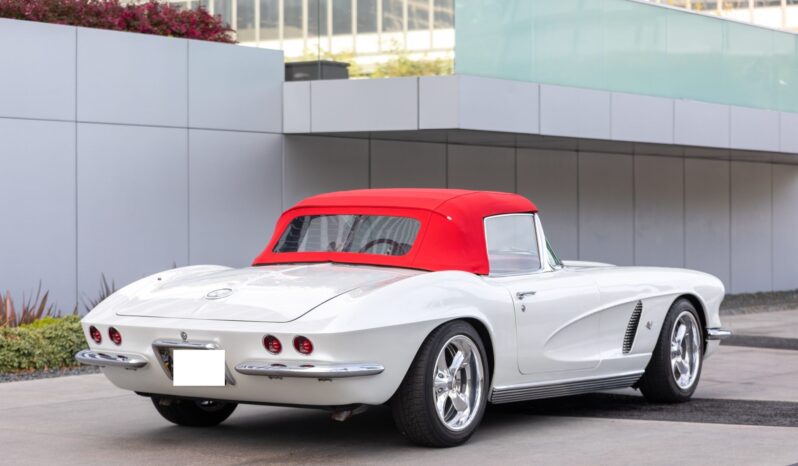 								1962 Chevrolet Corvette 4-Speed full									