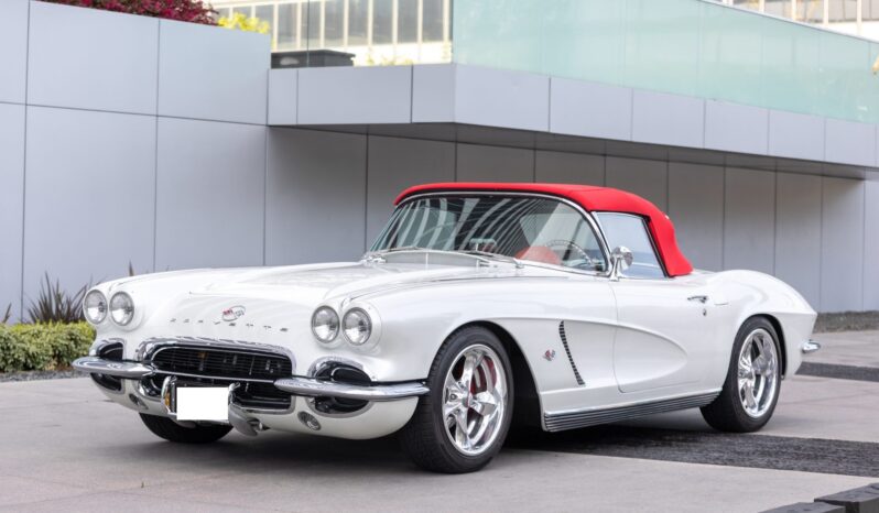 								1962 Chevrolet Corvette 4-Speed full									