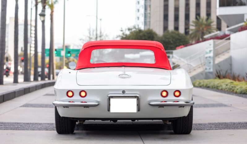 								1962 Chevrolet Corvette 4-Speed full									
