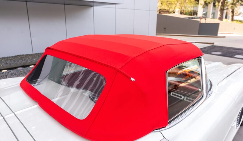 								1962 Chevrolet Corvette 4-Speed full									