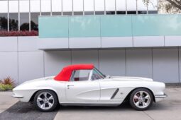 										1962 Chevrolet Corvette 4-Speed full									