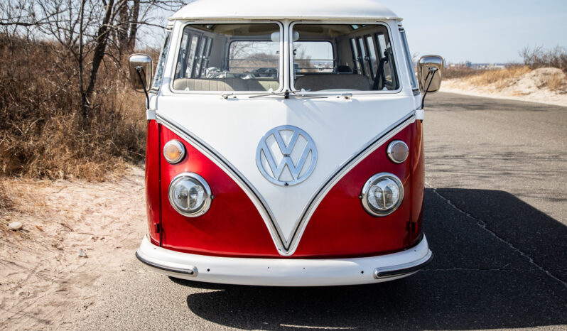 								1966 Volkswagen Type 2 21-Window Deluxe full									