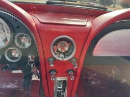 										1963 Chevrolet Corvette Split-Window Coupe 4-Speed full									