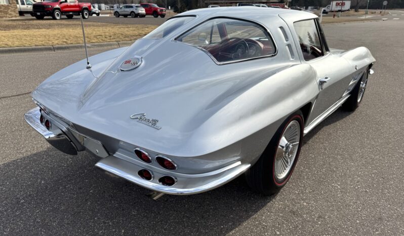 								1963 Chevrolet Corvette Split-Window Coupe 4-Speed full									