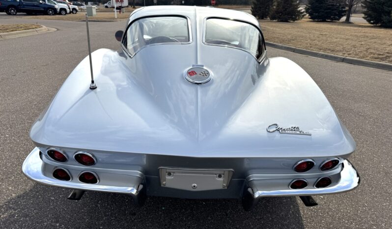 								1963 Chevrolet Corvette Split-Window Coupe 4-Speed full									