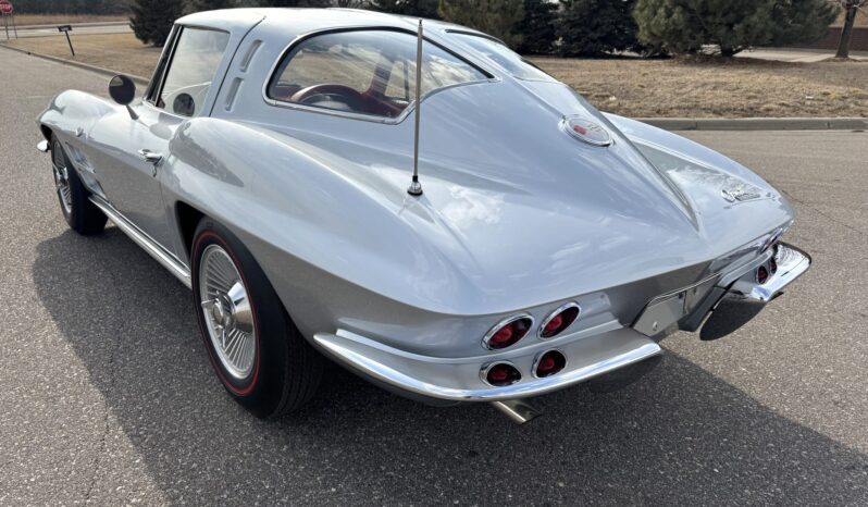 								1963 Chevrolet Corvette Split-Window Coupe 4-Speed full									