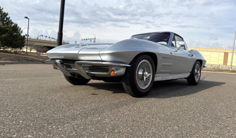 								1963 Chevrolet Corvette Split-Window Coupe 4-Speed full									
