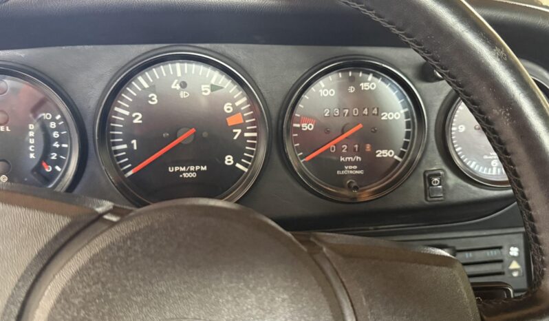 								1977 Porsche 911 Targa 5-Speed full									