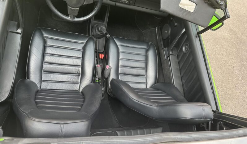 								1977 Porsche 911 Targa 5-Speed full									