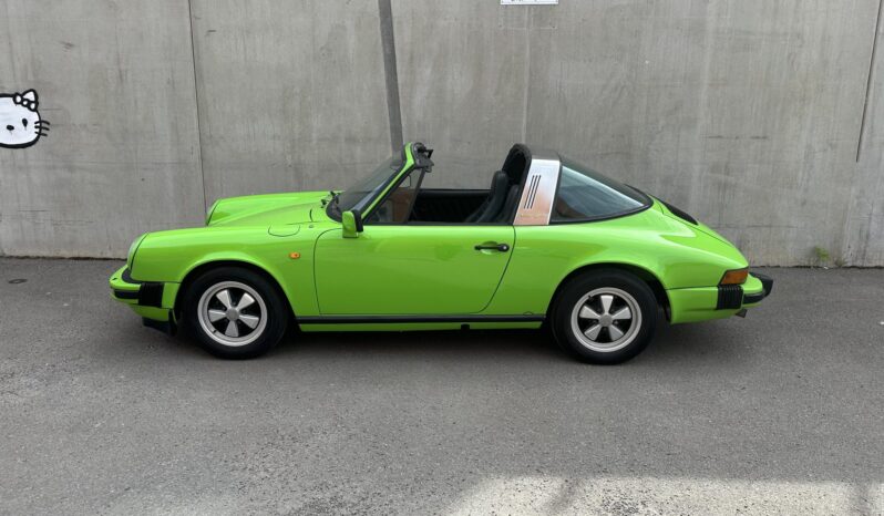 								1977 Porsche 911 Targa 5-Speed full									