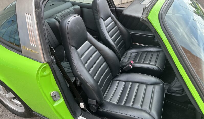 								1977 Porsche 911 Targa 5-Speed full									