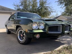 										1972 Pontiac LeMans Sport Hardtop Coupe 400 full									