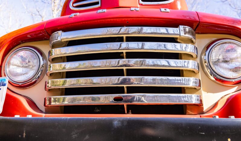 								1948 Ford F-1 Pickup 4-Speed full									