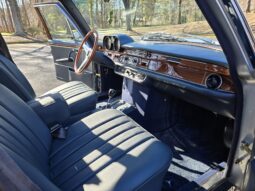 1970 Mercedes-Benz 300SEL 6.3 full