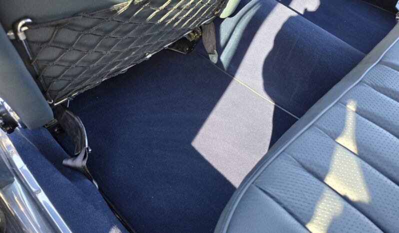 								1970 Mercedes-Benz 300SEL 6.3 full									