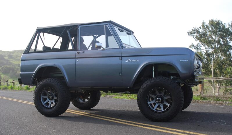 								1973 Ford Bronco full									