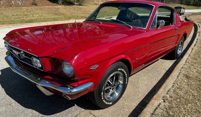 								1966 Ford Mustang Fastback full									