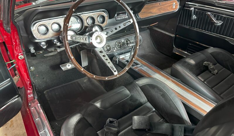 								1966 Ford Mustang Fastback full									